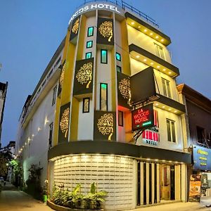 La Woods Hotel